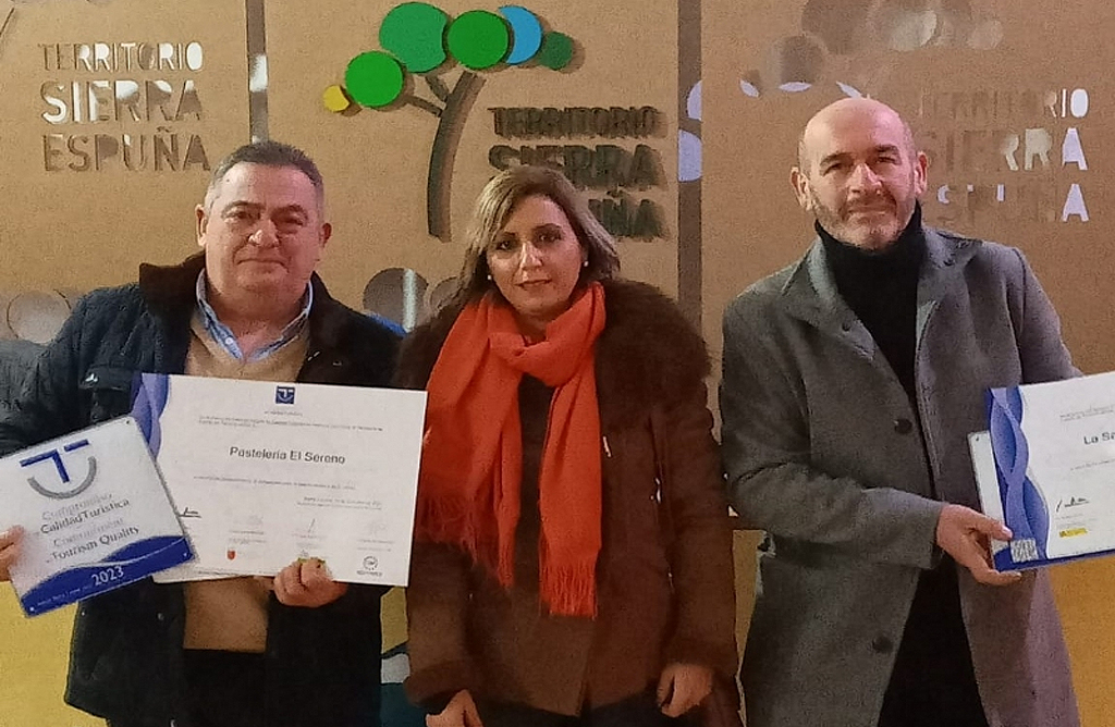 Turismo felicita a tres empresas totaneras tras ganar una serie de distinciones por la promocin del turismo en Sierra Espua